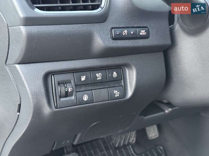 Хэтчбек Nissan Leaf 2019 в Днепре фото 20 Хэтчбек Nissan Leaf 2019 в Днепре