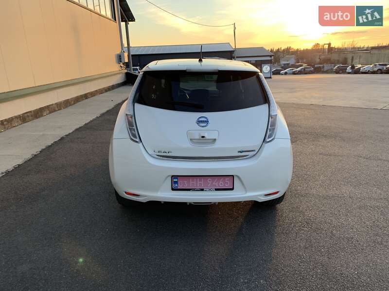 Хэтчбек Nissan Leaf 2014 в Виннице