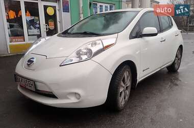Хетчбек Nissan Leaf 2016 в Хмельницькому