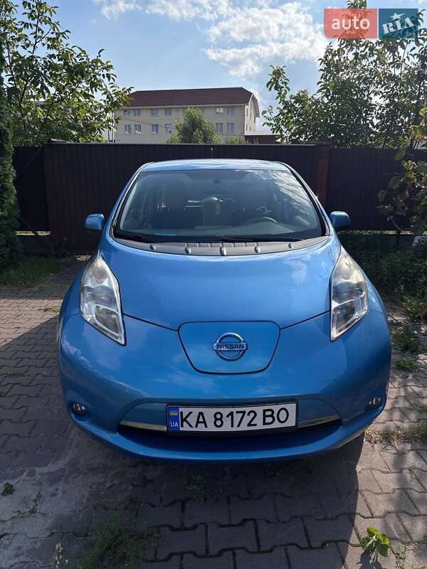 Хетчбек Nissan Leaf 2012 в Києві фото 3 Хетчбек Nissan Leaf 2012 в Києві