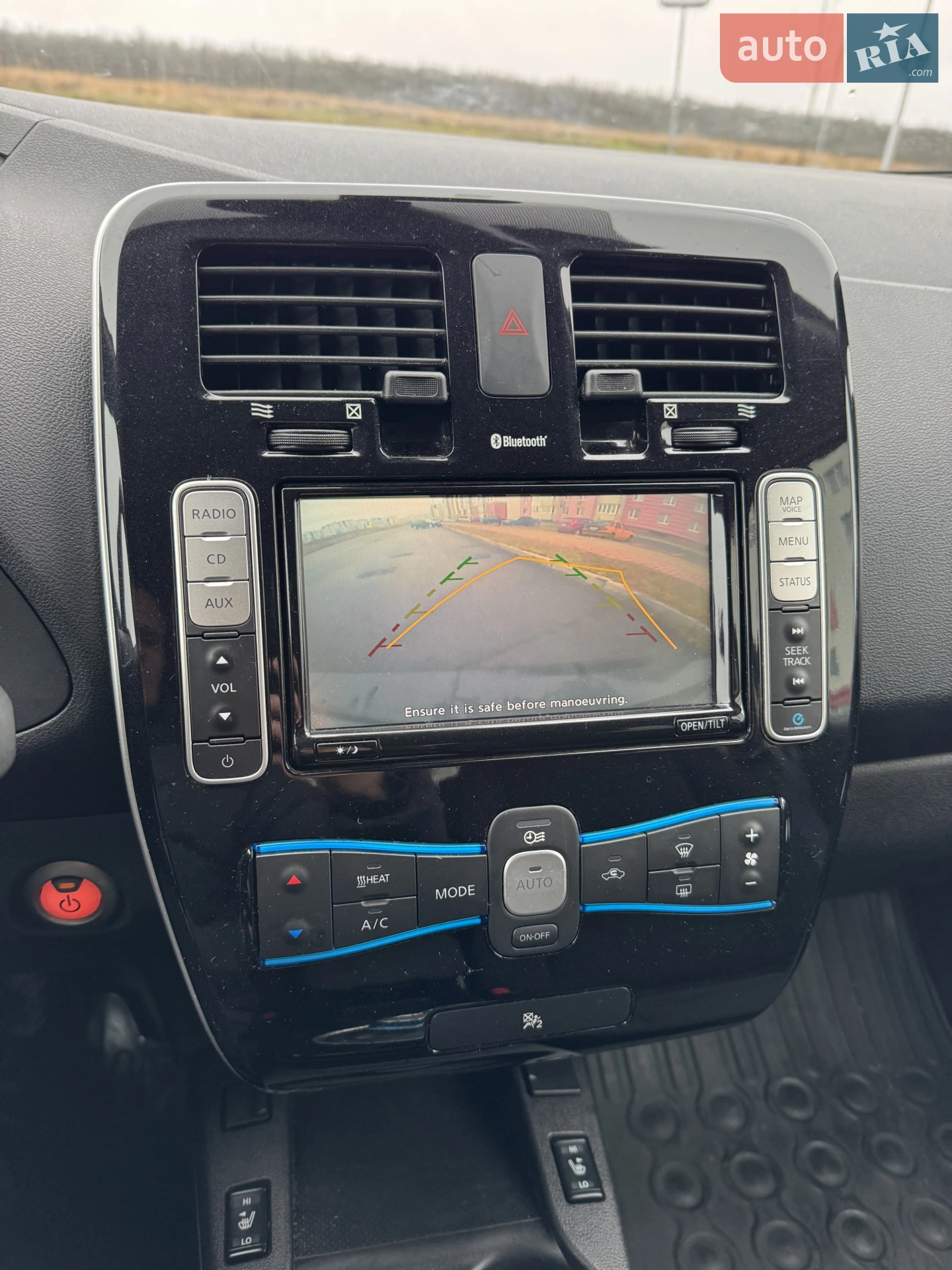 2017 Nissan Leaf - мініатюра 18