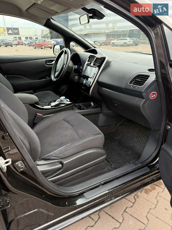 Хэтчбек Nissan Leaf 2014 в Житомире