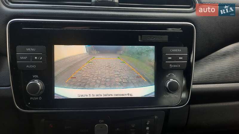 Хэтчбек Nissan Leaf 2019 в Буче