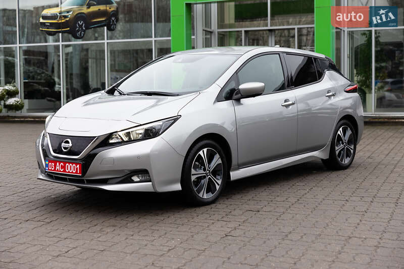 Хэтчбек Nissan Leaf 2022 в Луцке