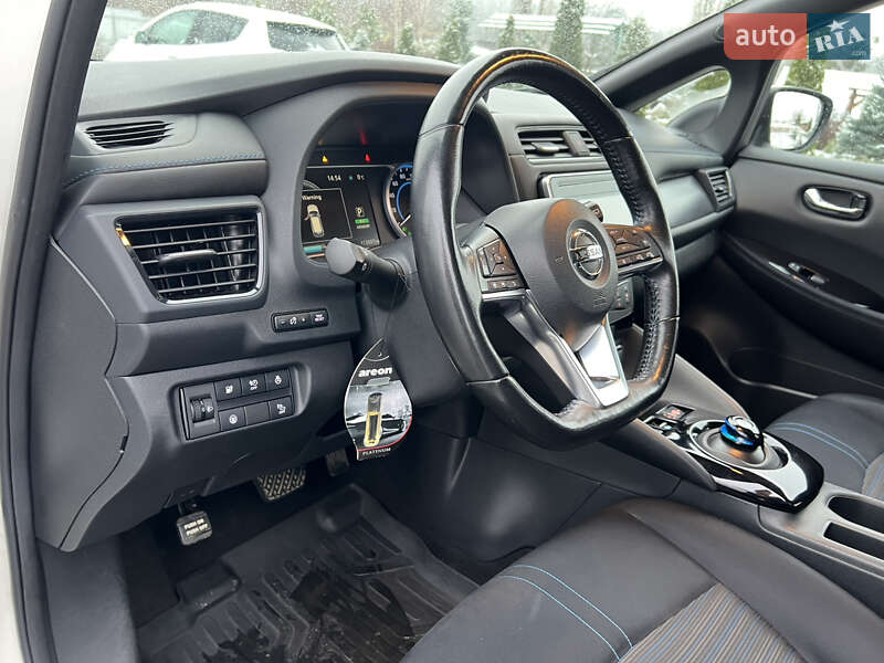 Хетчбек Nissan Leaf 2018 в Харкові