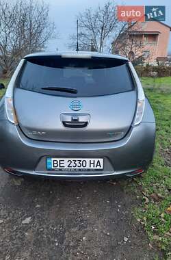 Хэтчбек Nissan Leaf 2016 в Николаеве