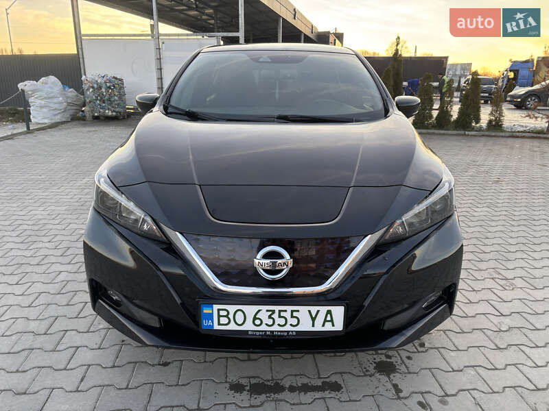 Хэтчбек Nissan Leaf 2018 в Тернополе фото 10 Хэтчбек Nissan Leaf 2018 в Тернополе