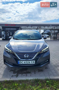 Хетчбек Nissan Leaf 2018 в Львові