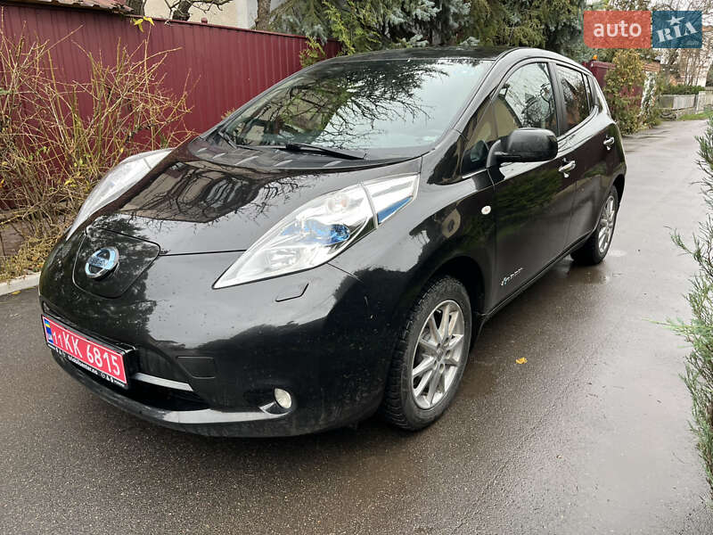 Хетчбек Nissan Leaf 2016 в Полтаві