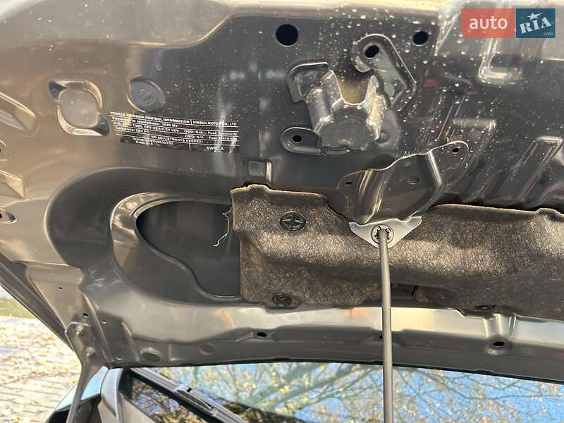 Хетчбек Nissan Leaf 2020 в Києві фото 8 Хетчбек Nissan Leaf 2020 в Києві