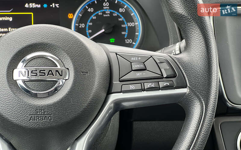 Хэтчбек Nissan Leaf 2019 в Львове