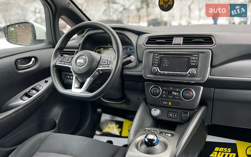 Хэтчбек Nissan Leaf 2019 в Львове