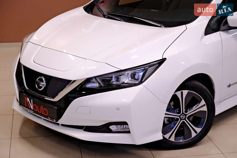 Хетчбек Nissan Leaf 2019 в Одесі