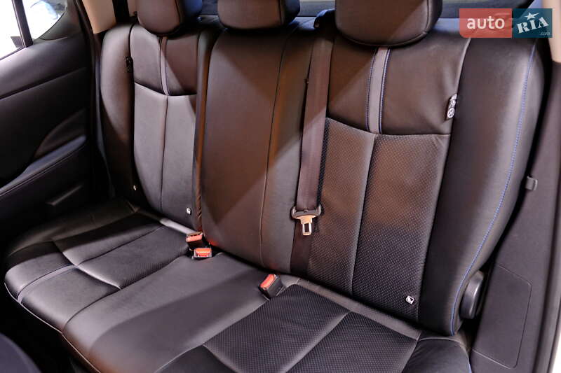 Хетчбек Nissan Leaf 2019 в Одесі