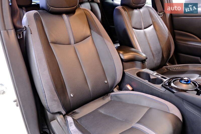 Хетчбек Nissan Leaf 2019 в Одесі