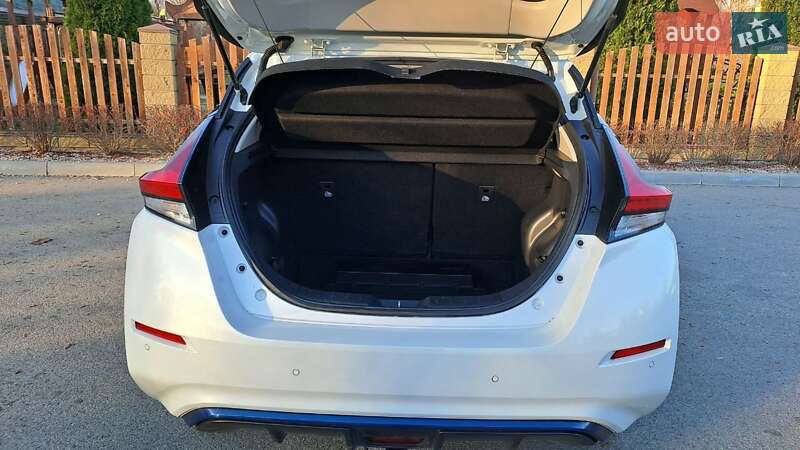 Хетчбек Nissan Leaf 2018 в Дніпрі фото 11 Хетчбек Nissan Leaf 2018 в Дніпрі