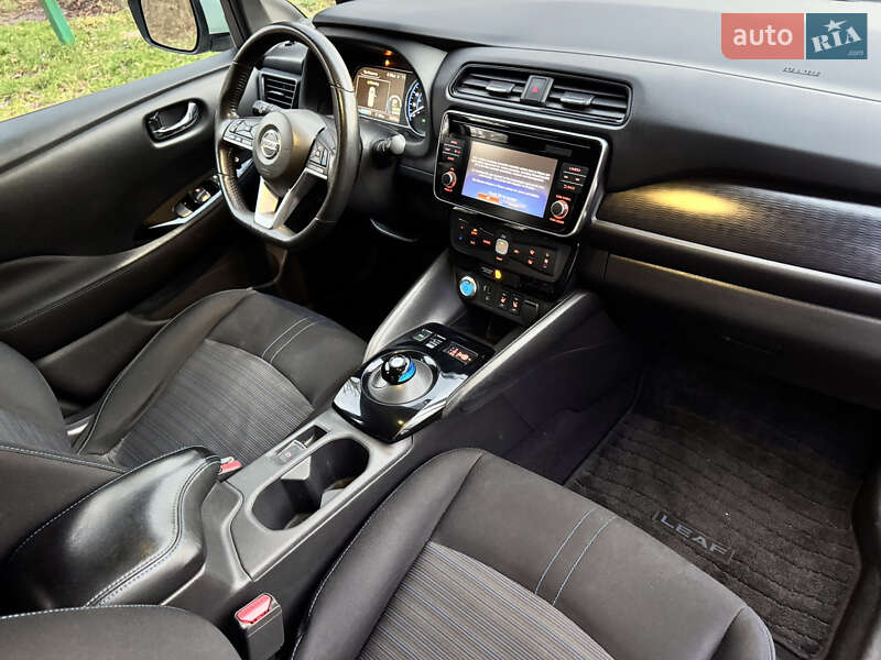 Хэтчбек Nissan Leaf 2018 в Киеве фото 31 Хэтчбек Nissan Leaf 2018 в Киеве