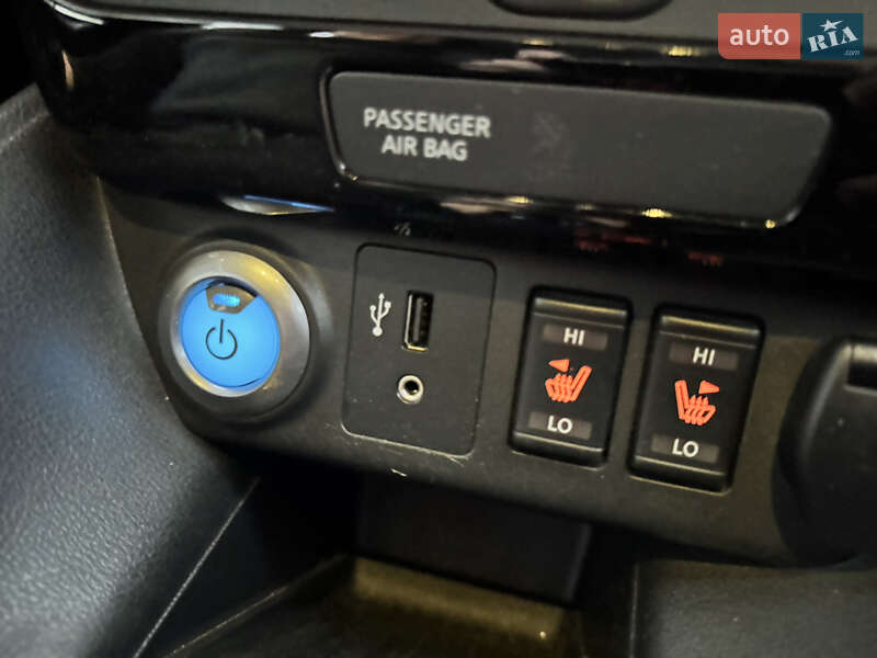 Хэтчбек Nissan Leaf 2018 в Киеве фото 46 Хэтчбек Nissan Leaf 2018 в Киеве