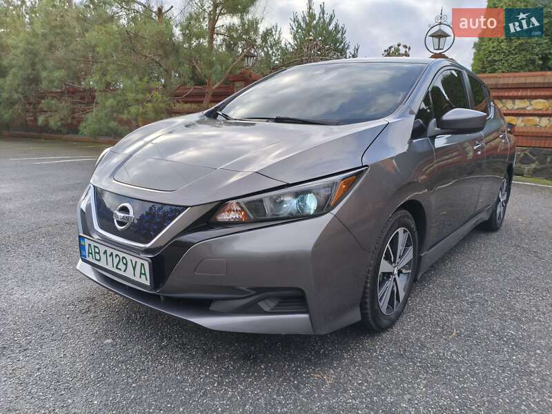 Хетчбек Nissan Leaf 2021 в Вінниці