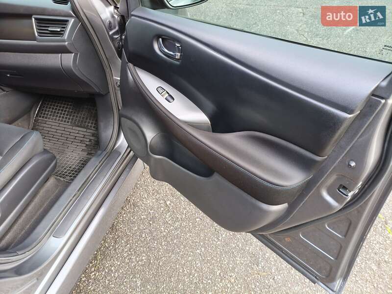 Хетчбек Nissan Leaf 2021 в Вінниці