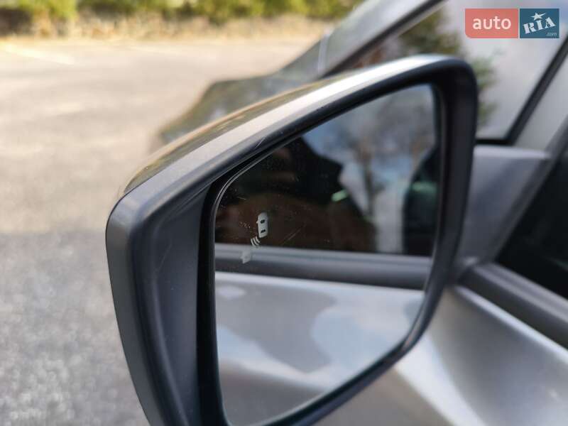 Хетчбек Nissan Leaf 2021 в Вінниці