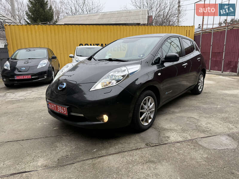 Хэтчбек Nissan Leaf 2016 в Умани фото 51 Хэтчбек Nissan Leaf 2016 в Умани