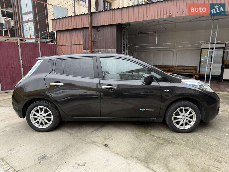Хэтчбек Nissan Leaf 2016 в Умани фото 68 Хэтчбек Nissan Leaf 2016 в Умани