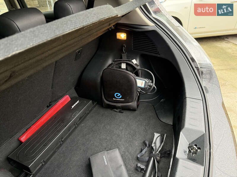 Хэтчбек Nissan Leaf 2016 в Умани фото 106 Хэтчбек Nissan Leaf 2016 в Умани