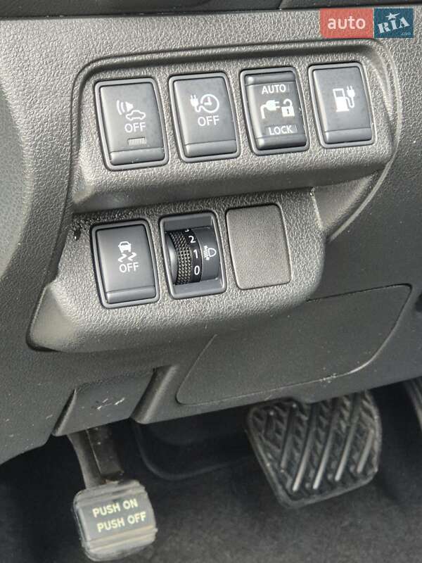 Хетчбек Nissan Leaf 2015 в Золочеві фото 10 Хетчбек Nissan Leaf 2015 в Золочеві