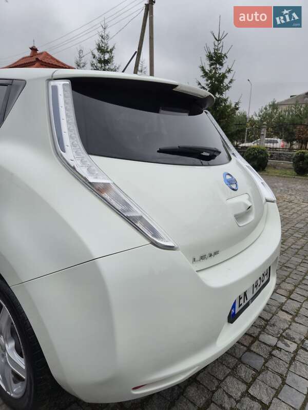 Хетчбек Nissan Leaf 2015 в Золочеві фото 15 Хетчбек Nissan Leaf 2015 в Золочеві