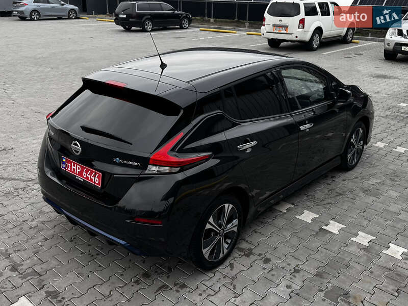 Хэтчбек Nissan Leaf 2021 в Владимире