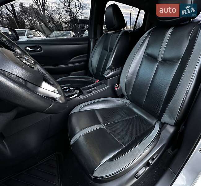 Хэтчбек Nissan Leaf 2018 в Харькове фото 12 Хэтчбек Nissan Leaf 2018 в Харькове