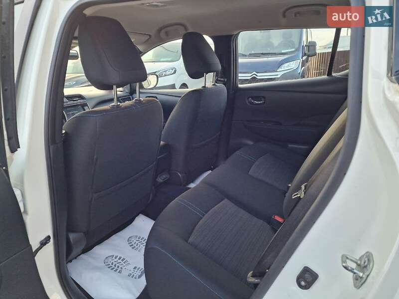 Хетчбек Nissan Leaf 2022 в Вінниці