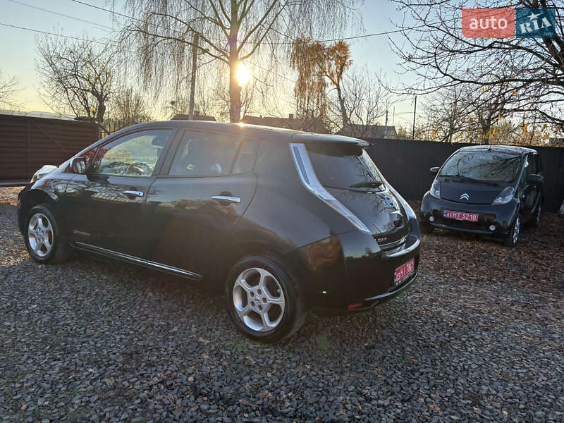 Хэтчбек Nissan Leaf 2014 в Луцке