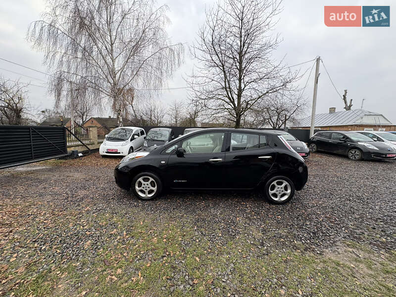 Хэтчбек Nissan Leaf 2012 в Луцке