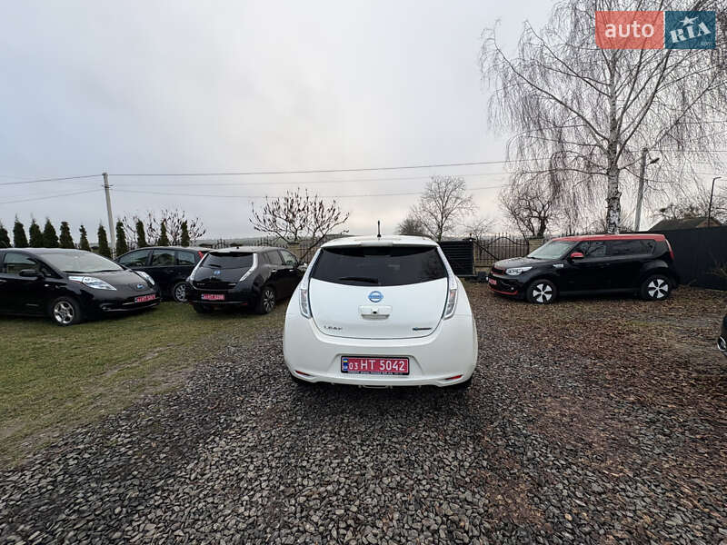 Хэтчбек Nissan Leaf 2013 в Луцке