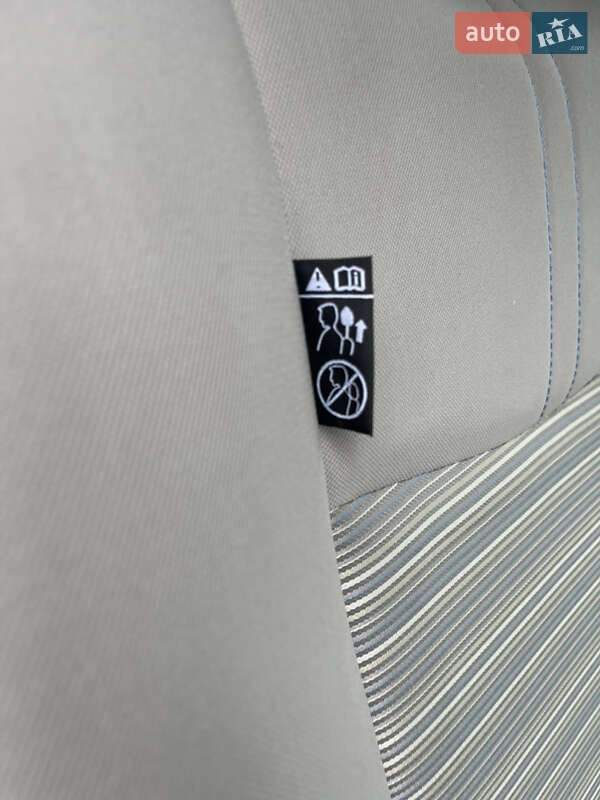 Хэтчбек Nissan Leaf 2021 в Бродах