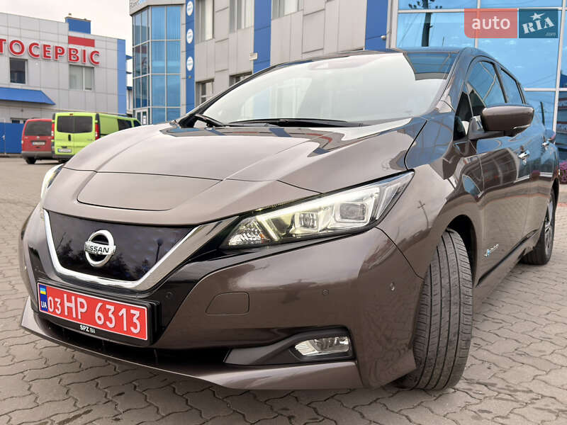 Хэтчбек Nissan Leaf 2018 в Ковеле