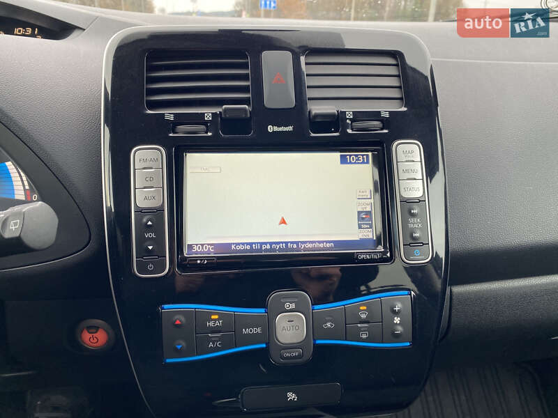 Хэтчбек Nissan Leaf 2014 в Радивилове