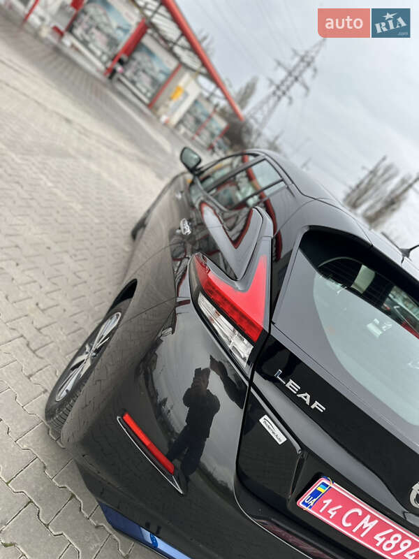 Хэтчбек Nissan Leaf 2021 в Виннице