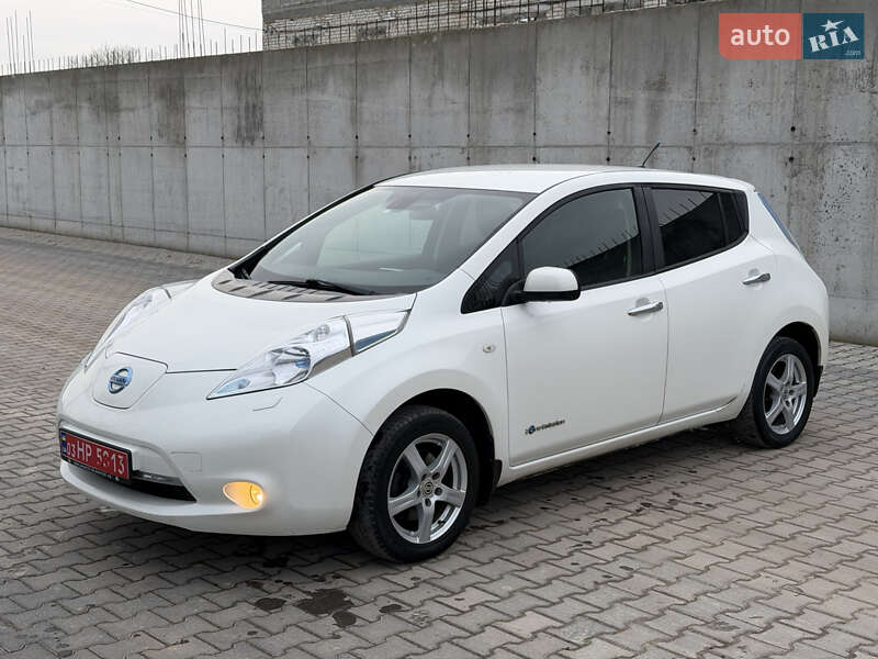 Хэтчбек Nissan Leaf 2013 в Тернополе