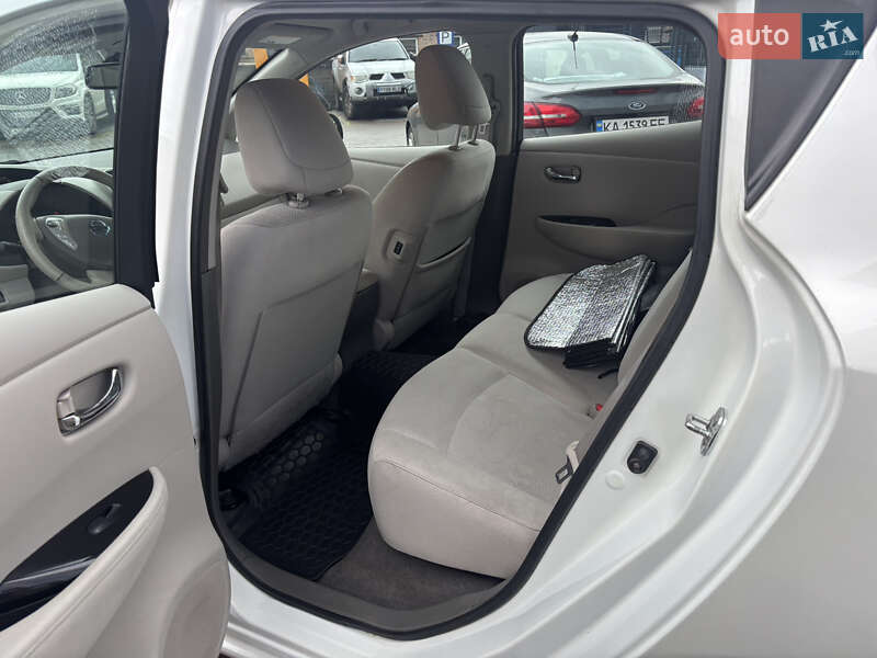 Хетчбек Nissan Leaf 2013 в Києві фото 26 Хетчбек Nissan Leaf 2013 в Києві