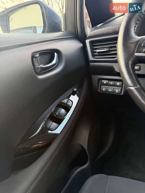 Хэтчбек Nissan Leaf 2018 в Белгороде-Днестровском фото 29 Хэтчбек Nissan Leaf 2018 в Белгороде-Днестровском