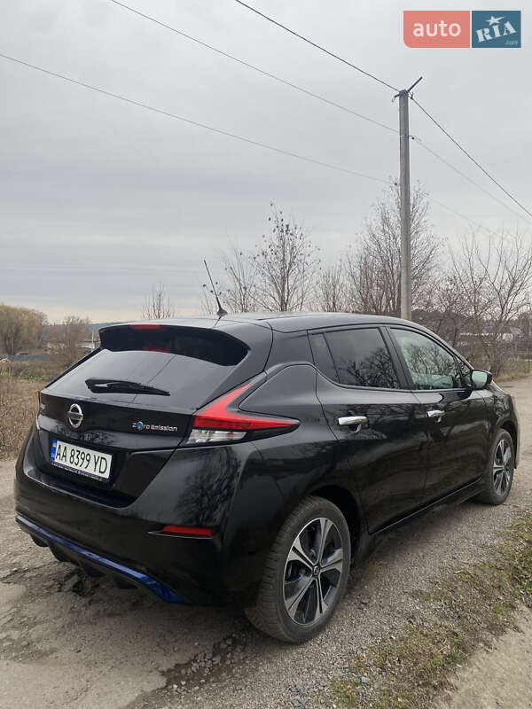 Хетчбек Nissan Leaf 2021 в Києві фото 4 Хетчбек Nissan Leaf 2021 в Києві