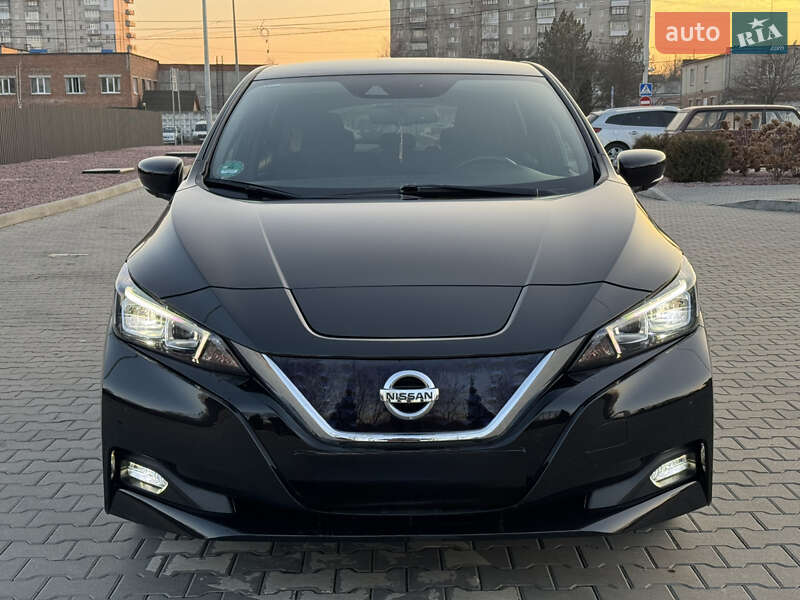Хетчбек Nissan Leaf 2021 в Хмельницькому