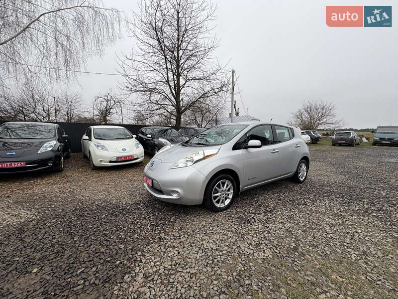 Хэтчбек Nissan Leaf 2013 в Луцке