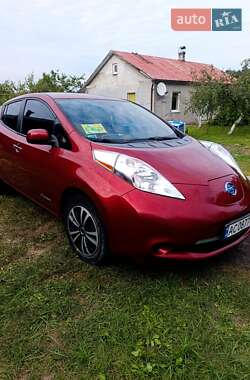 Хэтчбек Nissan Leaf 2015 в Шептицькому
