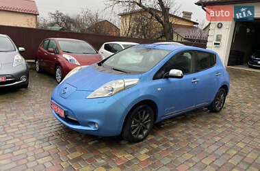 Хетчбек Nissan Leaf 2013 в Чернівцях