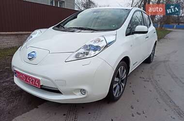Хэтчбек Nissan Leaf 2014 в Виннице