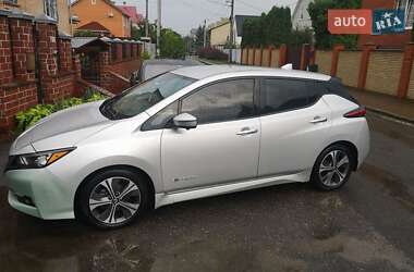 Хетчбек Nissan Leaf 2019 в Києві